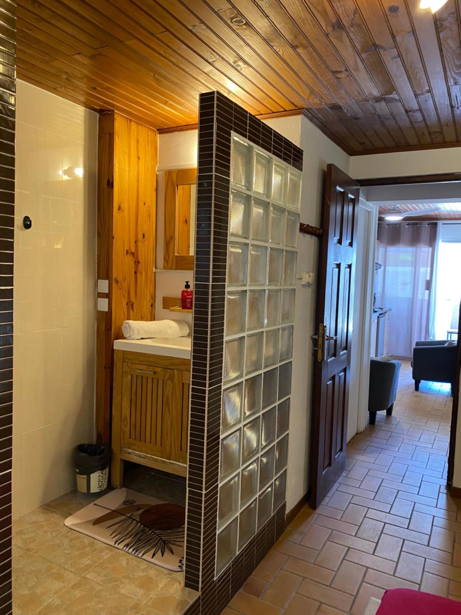 Happy Tropicaloc Appartement Saint Pierre Buitenkant foto